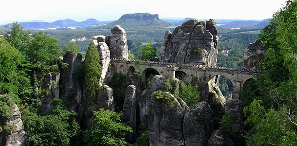 Welche berühmte Sehenswürdigkeit in Deuschland ist hier zu sehen?