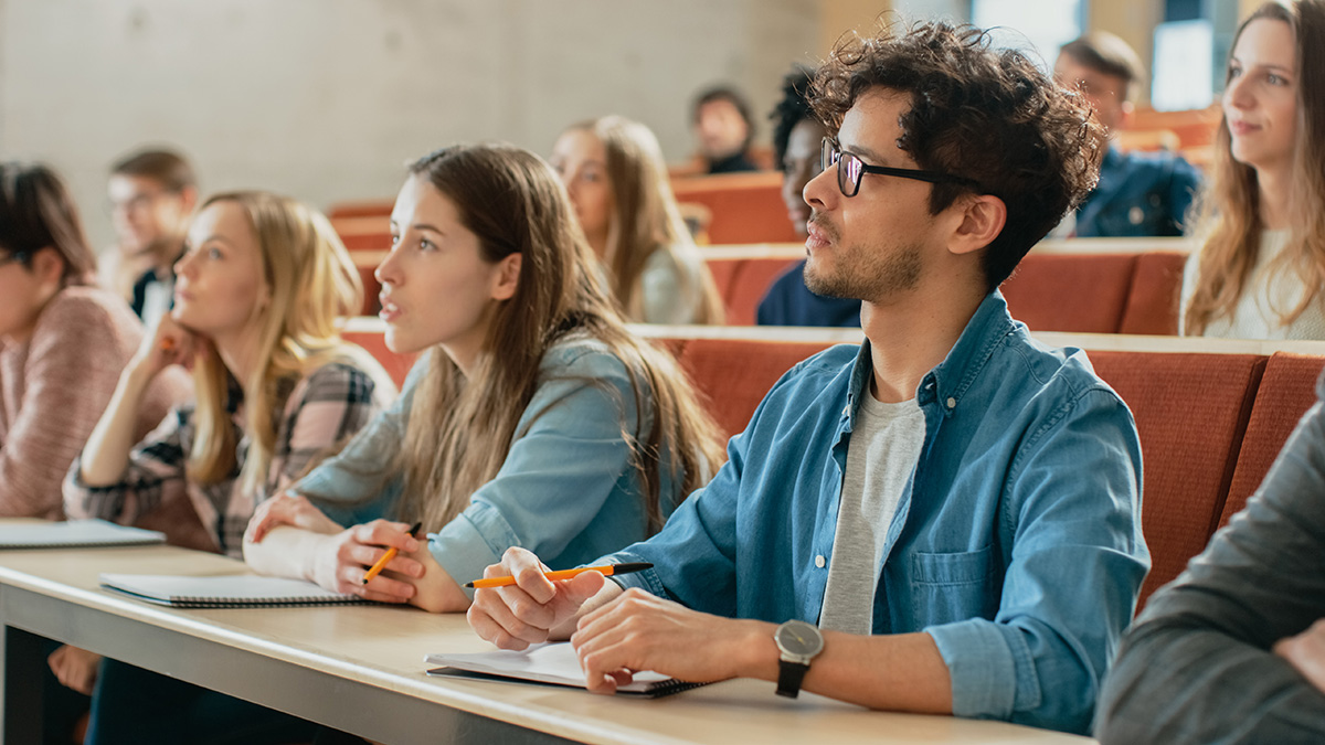 Vor- und Nachteile eines Studiums